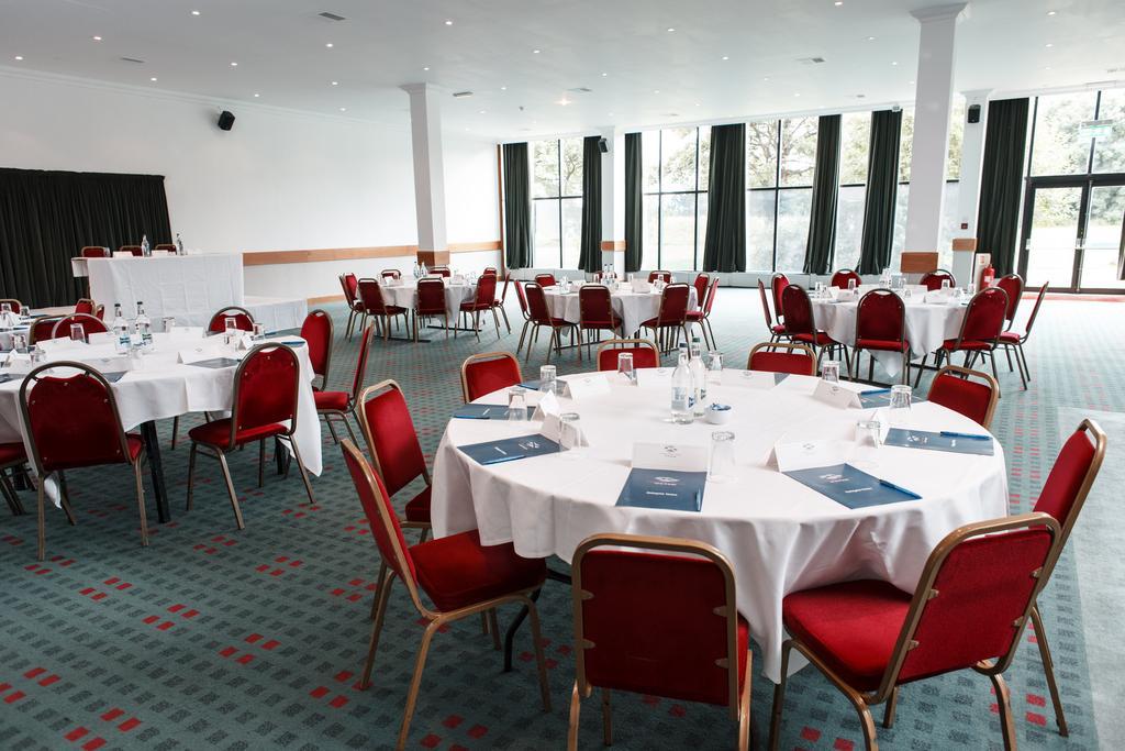 Muthu Glasgow River Hotel Эрскин Экстерьер фото