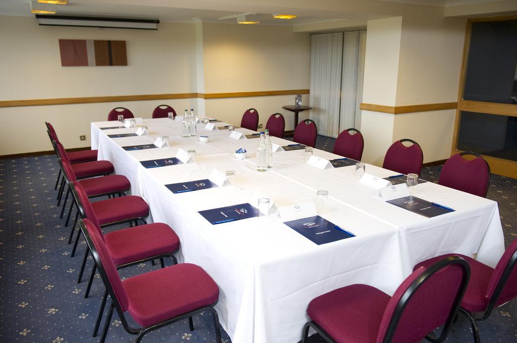 Muthu Glasgow River Hotel Эрскин Экстерьер фото