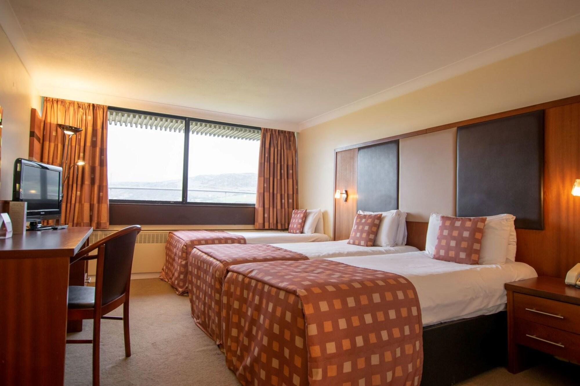 Muthu Glasgow River Hotel Эрскин Экстерьер фото