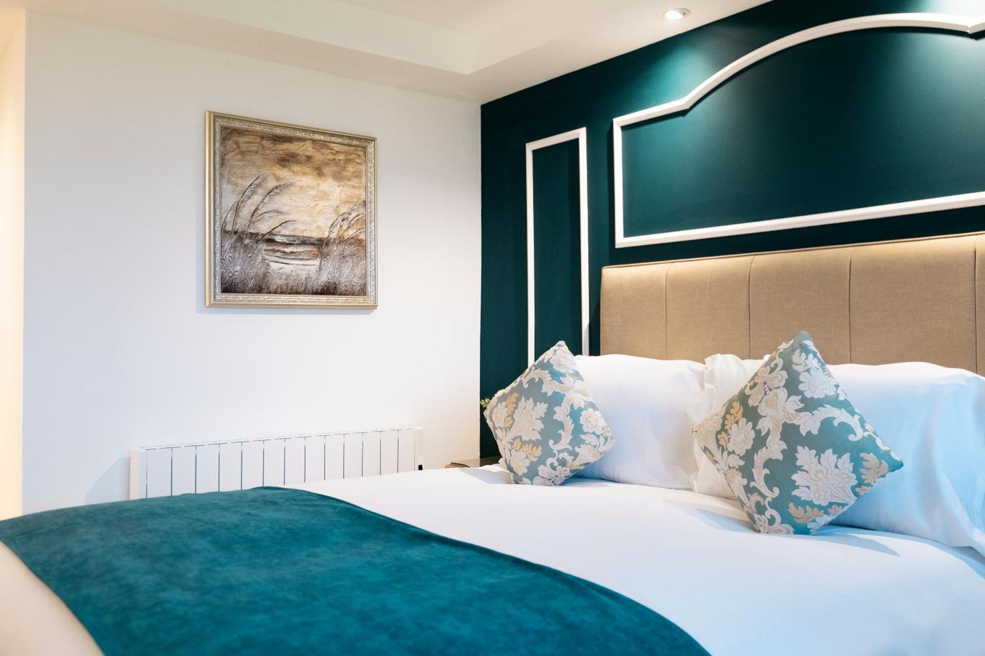 Muthu Glasgow River Hotel Эрскин Экстерьер фото