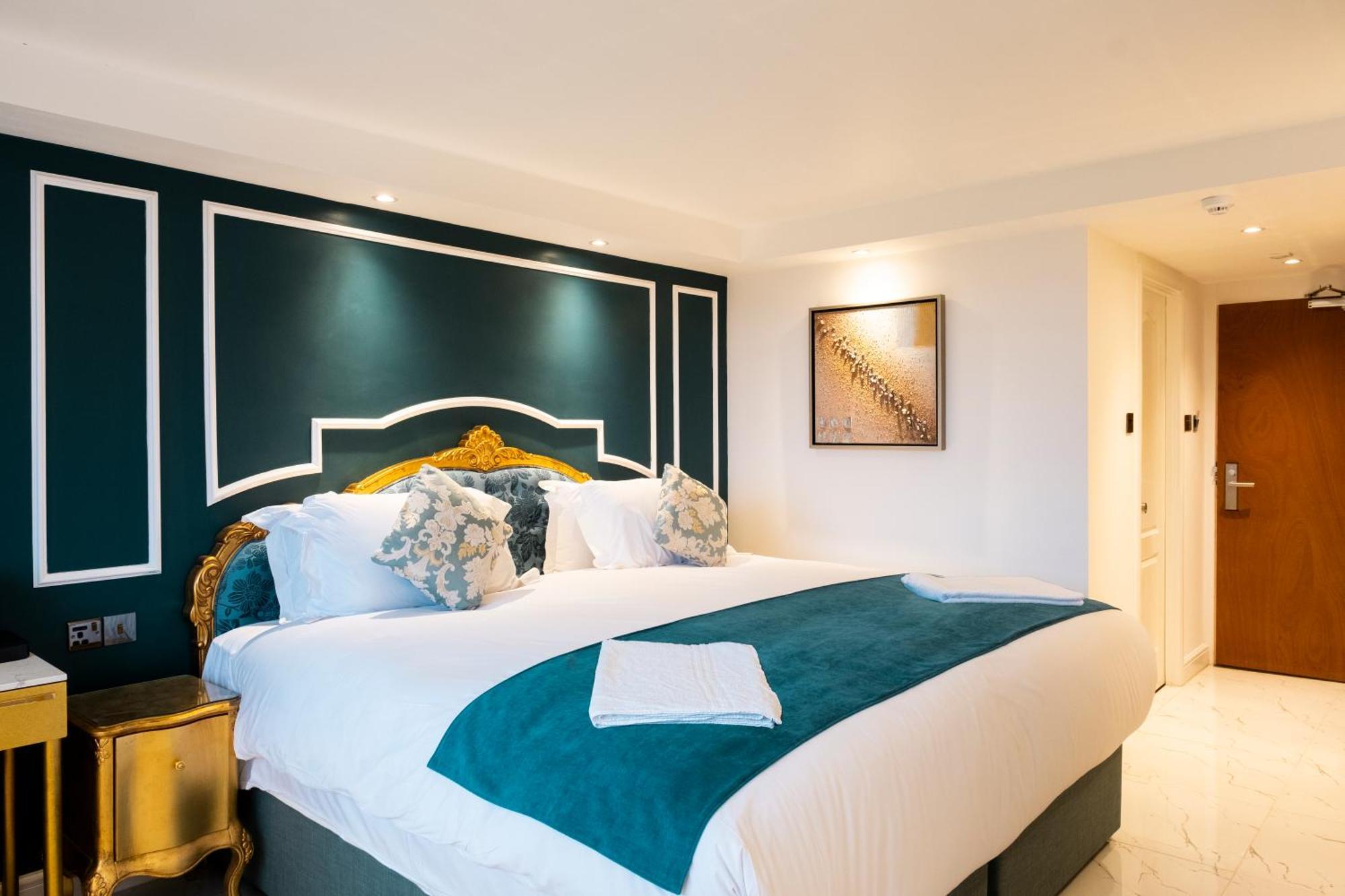 Muthu Glasgow River Hotel Эрскин Экстерьер фото